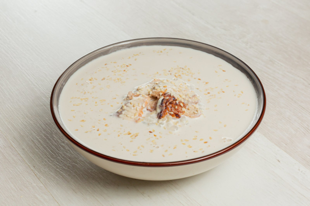 Сливочный с угрем