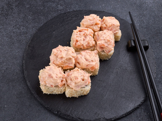 РОЛЛ ОСТРЫЙ ЛОСОСЬ