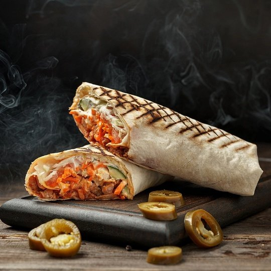 ОСТРАЯ куриная шаверма в лаваше