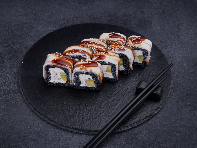 РОЛЛ УГОРЬ BLACK