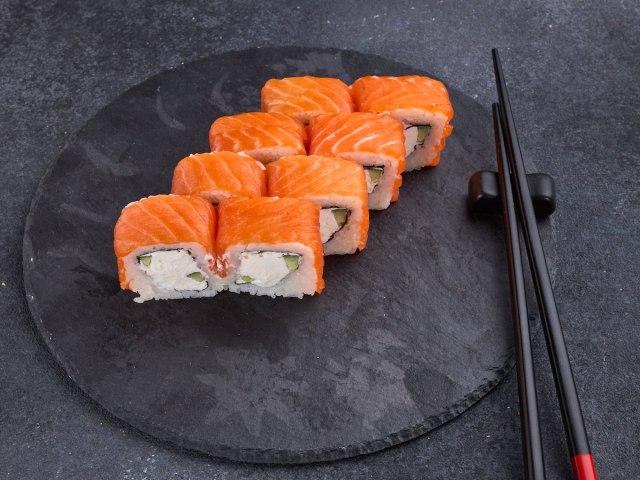 ФИЛАДЕЛЬФИЯ С КОПЧЁНЫМ ЛОСОСЕМ