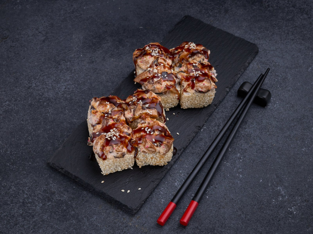 ЗАПЕЧЁННЫЙ РОЛЛ СКАЗОЧНЫЙ ЛЕС